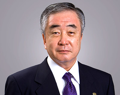 山崎 彰三
